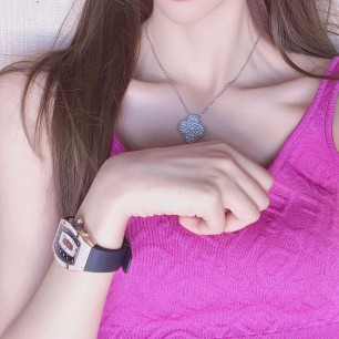 반클리프 매직 알함브라 네크리스