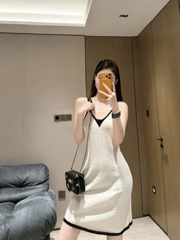샤넬 26 봄여름 신상 끈나시 원피스