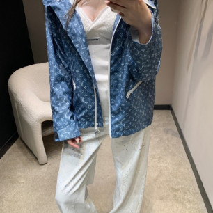 루이비통 26SS 이른 봄 신상 자켓