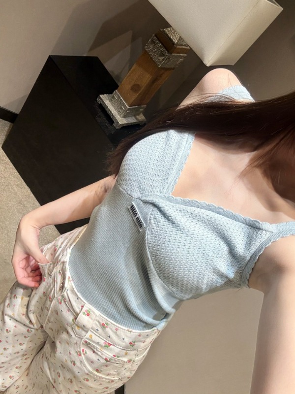 미우미우 26 봄여름 신상 민소매