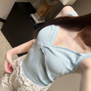 미우미우 26 봄여름 신상 민소매