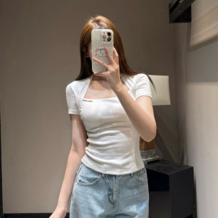 미우미우 26 봄여름 신상 반팔