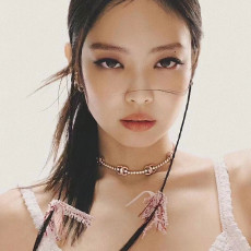 샤넬 23c 체인 초커