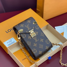 루이비통 LV x TM 폰 파우치