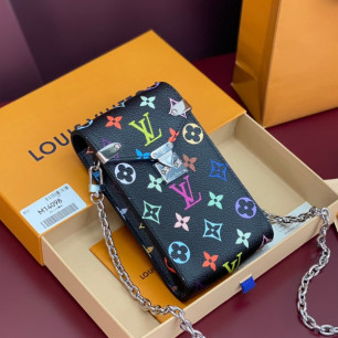 루이비통 LV x TM 폰 파우치