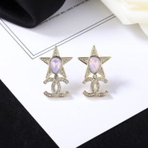 샤넬 신상 더블 C 귀걸이
