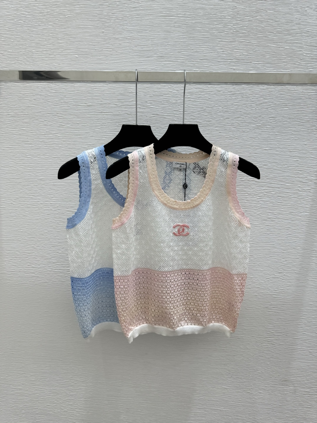 샤넬 봄 여름 신상 민소매