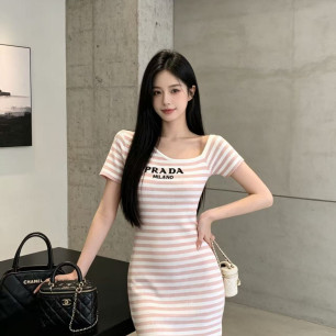 프라다 봄 여름 신상 원피스