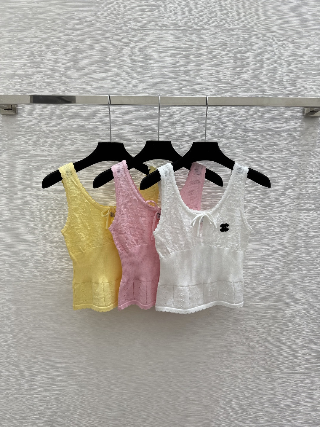 샤넬 봄여름 신상 민소매