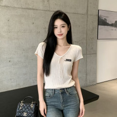 미우미우 봄여름 신상 니트 반팔