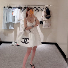 샤넬 26 신상 퀼팅 나시 원피스
