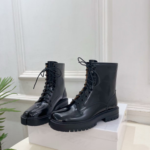 마르지엘라 26SS 신상 타비 플랫폼 부츠 3cm