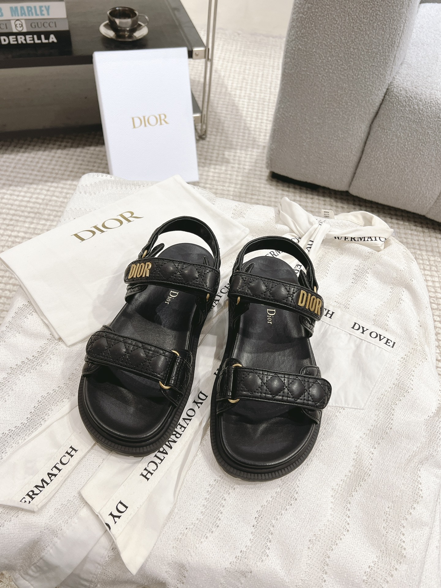 디올 Dioract 샌들