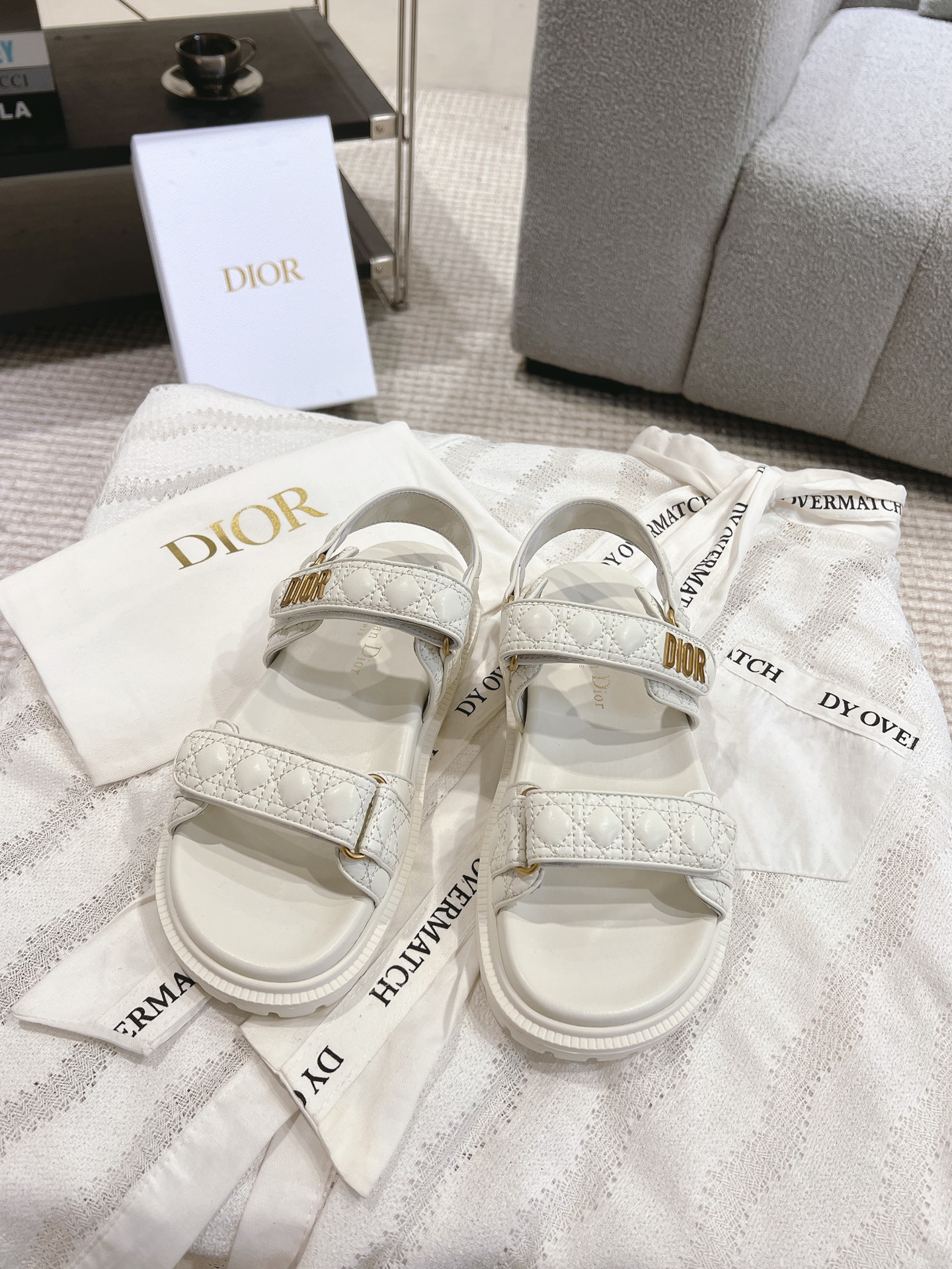 디올 Dioract 샌들