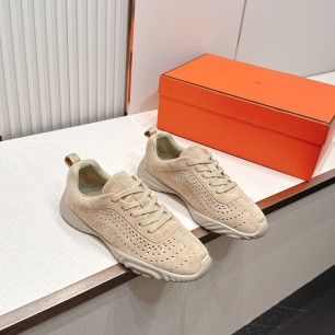 에르메스 2026 네온 스니커즈