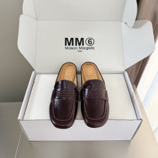 마르지엘라 미드힐 로퍼 뮬 3.5cm