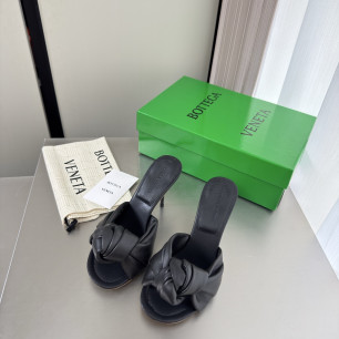 보테가베네타 체리 뮬 9cm