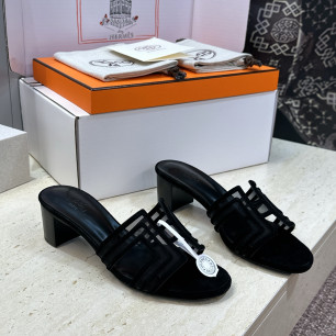 에르메스 2026 봄 여름 Oran 힐 샌들 4.5cm