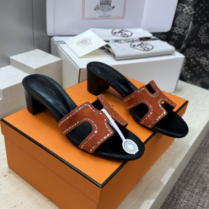 에르메스 2026 봄 여름 Oran 힐 샌들 4.5cm