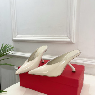 페라가모 S 쉐이프 힐 뮬 9cm