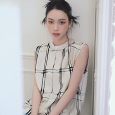 샤넬 26ss 신상 실크 베스트 탑