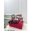 발렌티노 26SS 락스터드 펌프스 10cm
