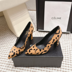 샤넬 26 신상 포인트 토 펌프스 9.5cm