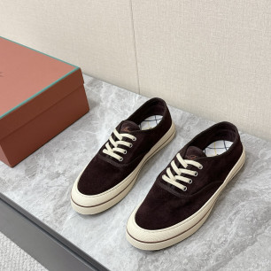 로로피아나 낸터켓 워크 스니커즈
