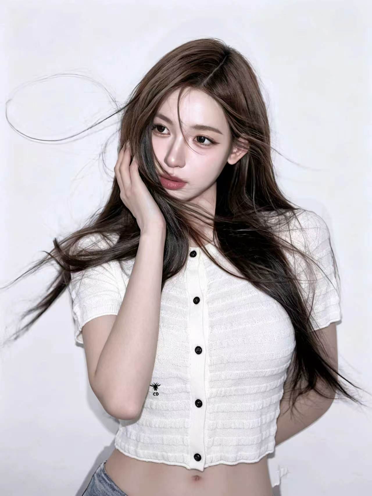 디올 2026 초가을 신상 니트 반팔
