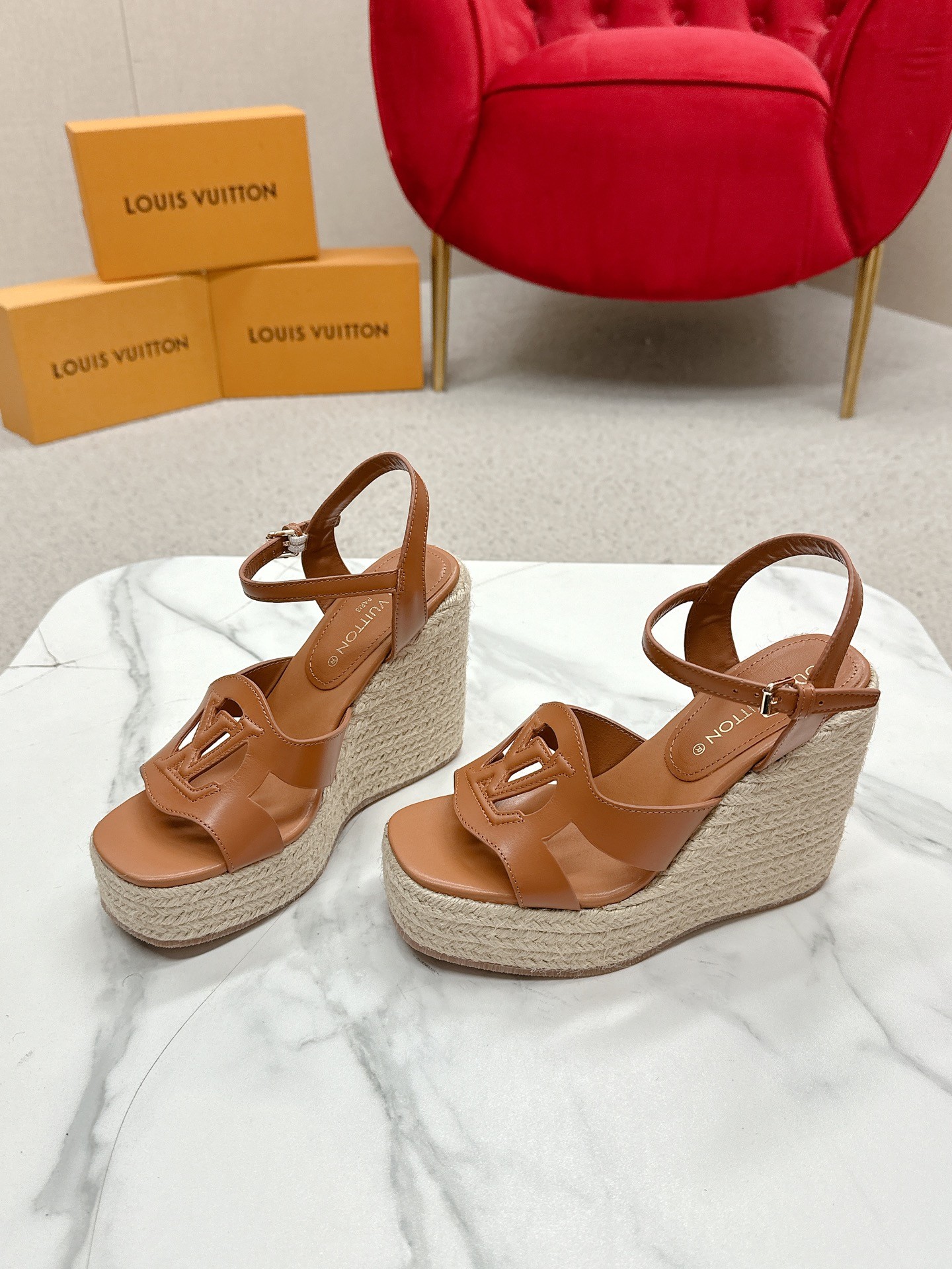 루이비통 이솔라 웨지 샌들 12cm