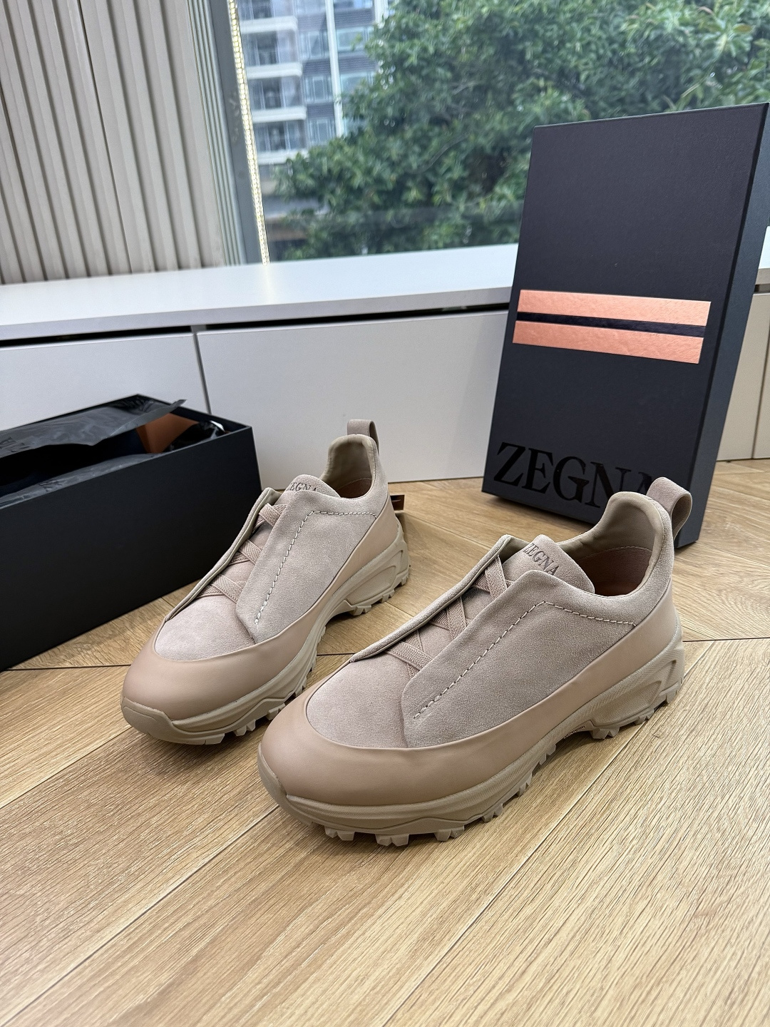제냐 Triple Stitch 캐주얼 스니커즈