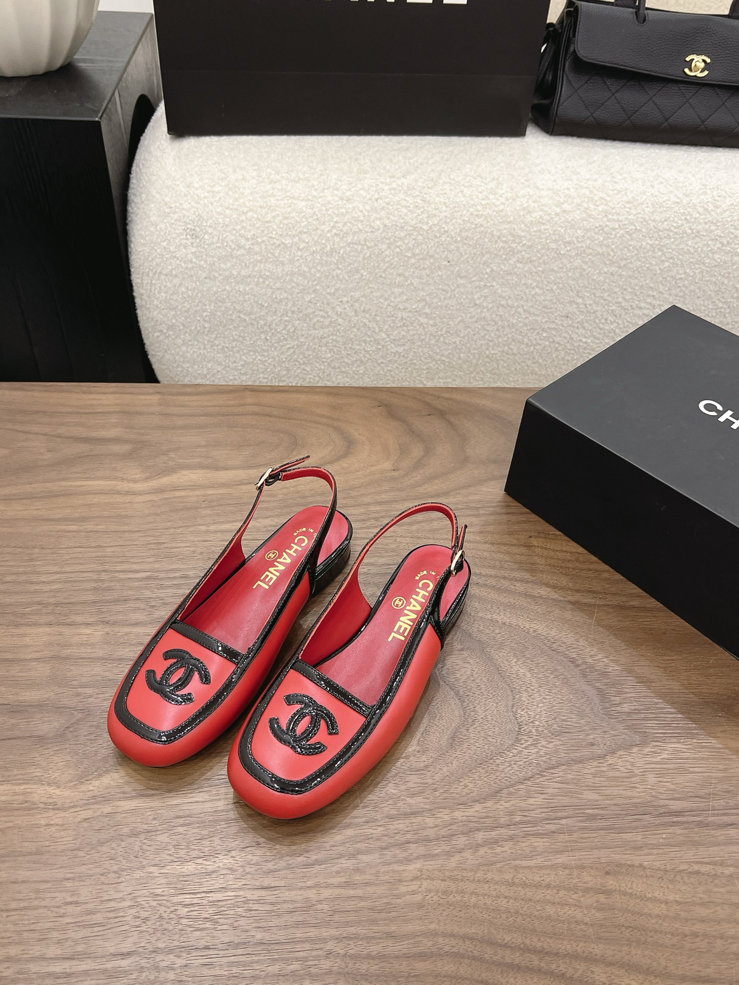 샤넬 2026 스퀘어 토 슬링백