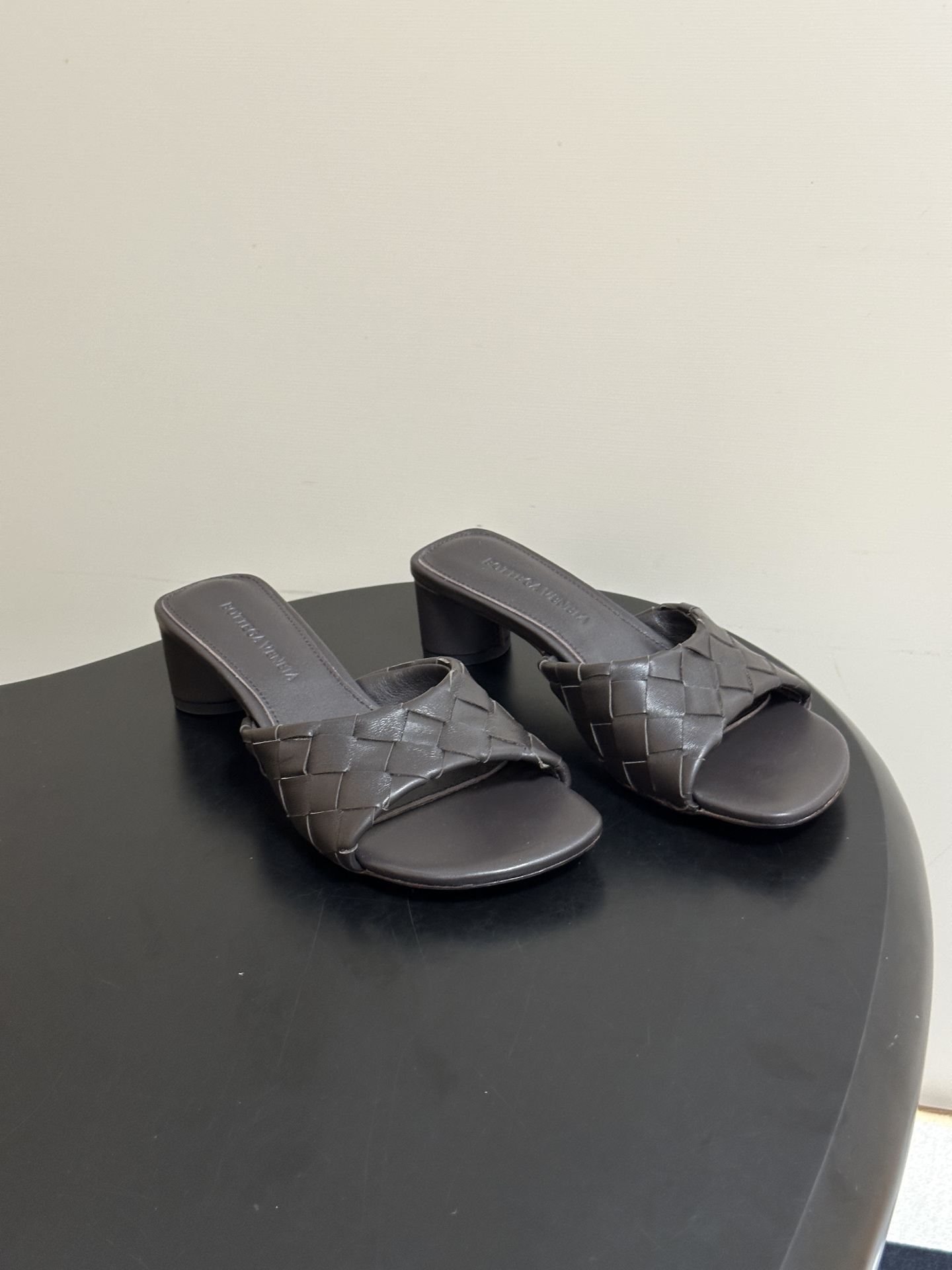 보테가베네타 리비아 뮬 4cm