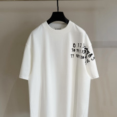 마르지엘라 신상 반팔 티셔츠