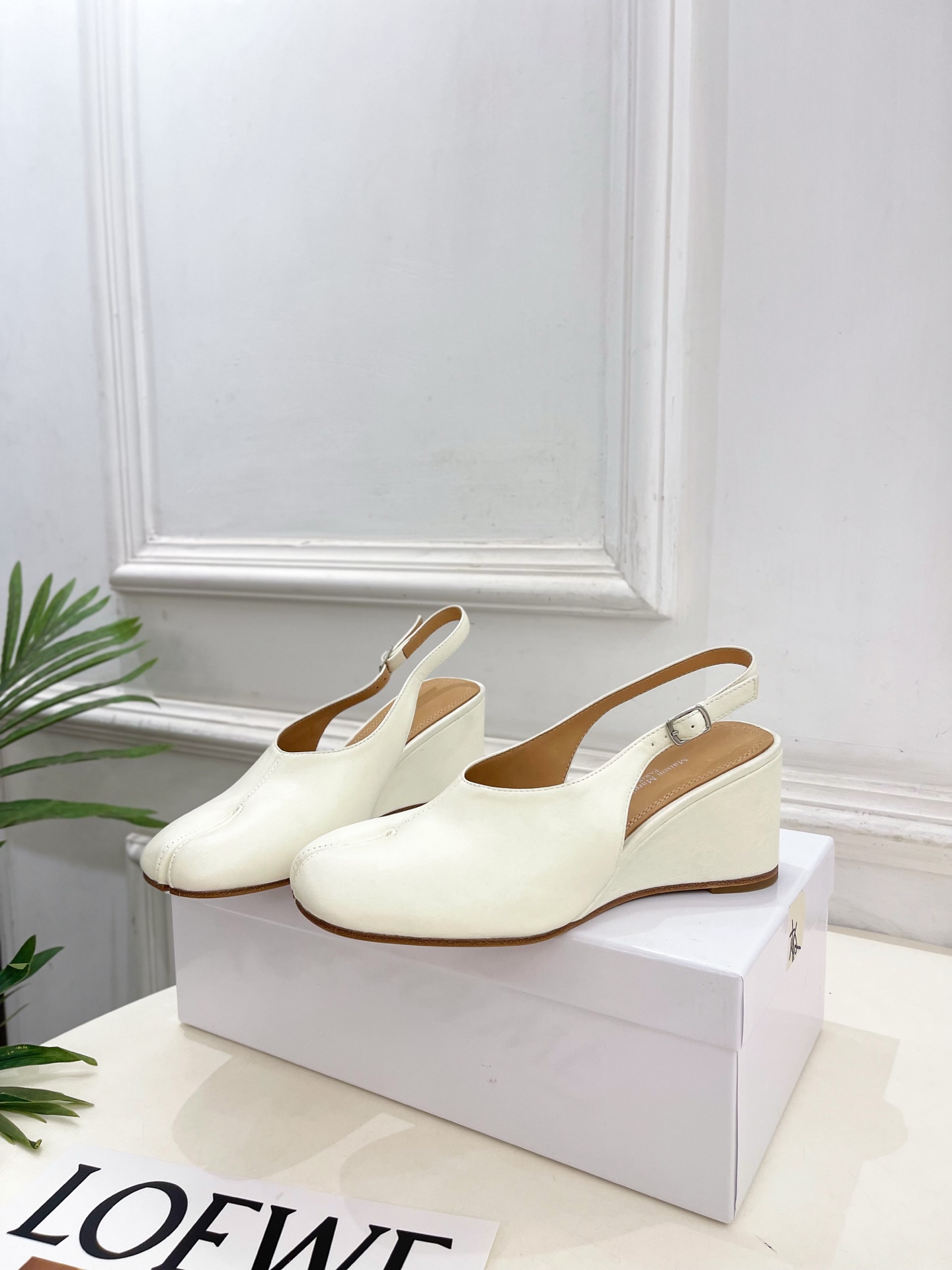 마르지엘라 26SS 타비 웨지 슬링백 6cm