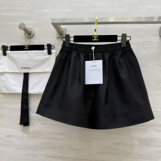 샤넬 26 신상 숏 팬츠