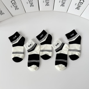 셀린느 양말