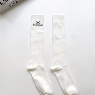 발렌시아가 양말