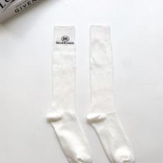 발렌시아가 양말