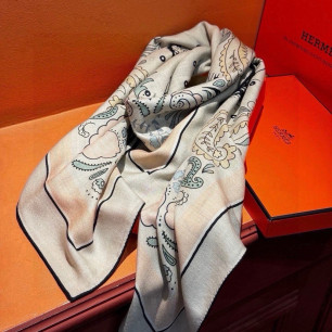 에르메스 Guepards Bandana double face scarf 스카프