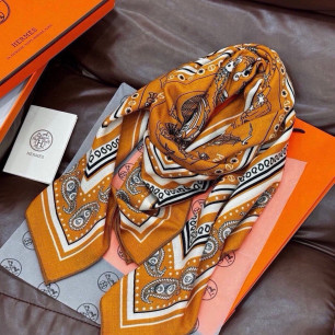 에르메스 Tatouages Marins Bandana shawl 스카프
