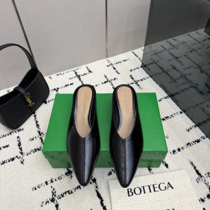 보테가베네타 베스타 뮬 펌프스