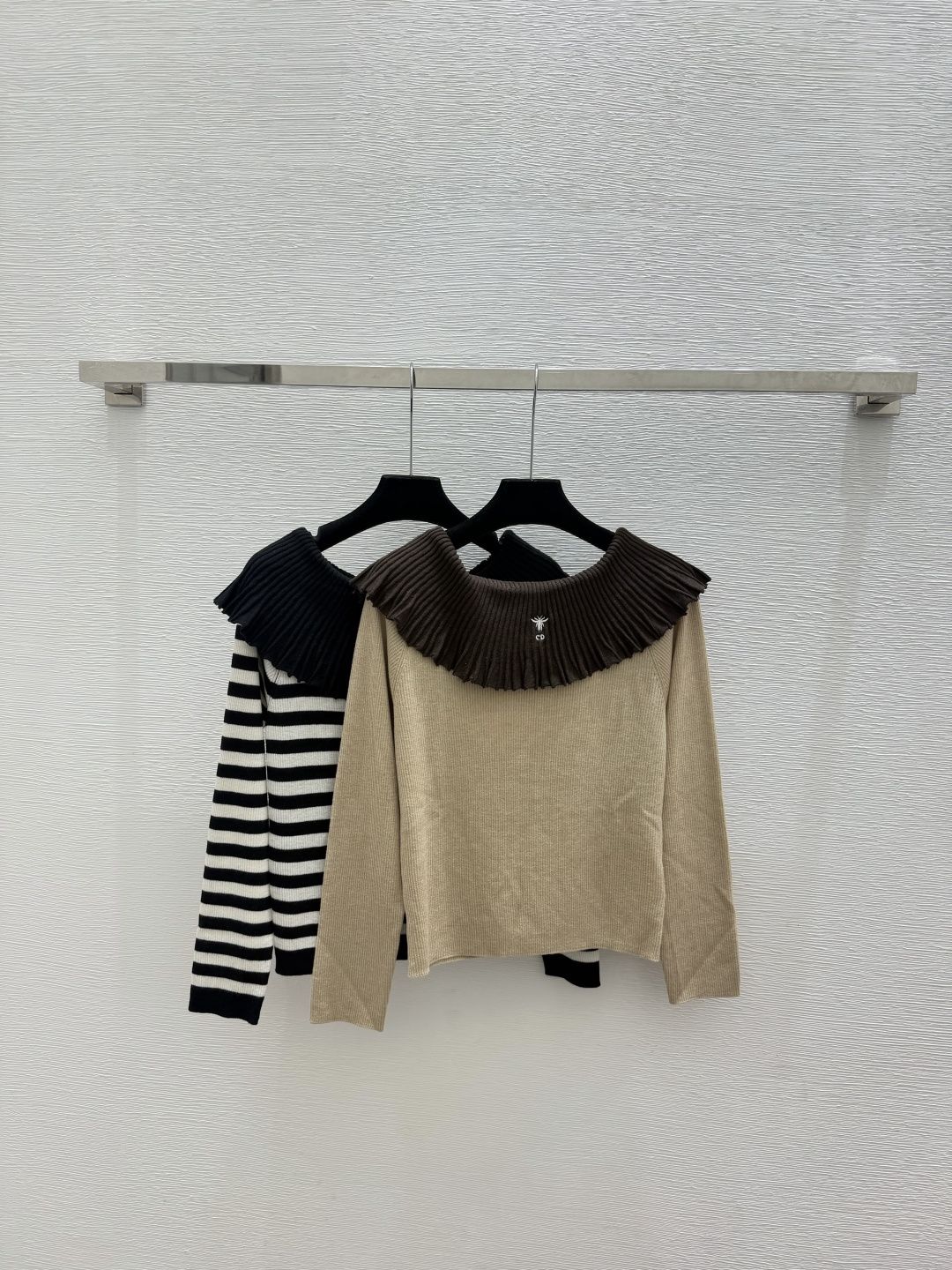 디올 초가을 신상 니트 긴팔
