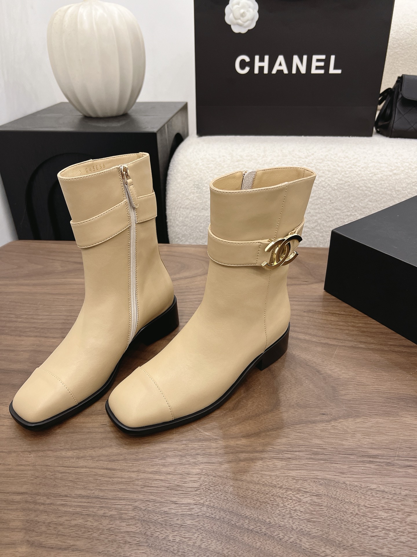 샤넬 26B 샤넬 앵클부츠 3.5cm