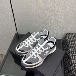 샤넬 26 클래식 스니커즈