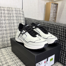 샤넬 26SS 캐주얼 스니커즈