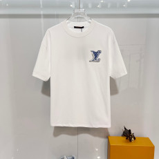루이비통 스티치 자수 로고 반팔티