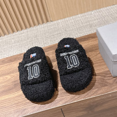 발렌시아가 x NBA 퍼 샌들