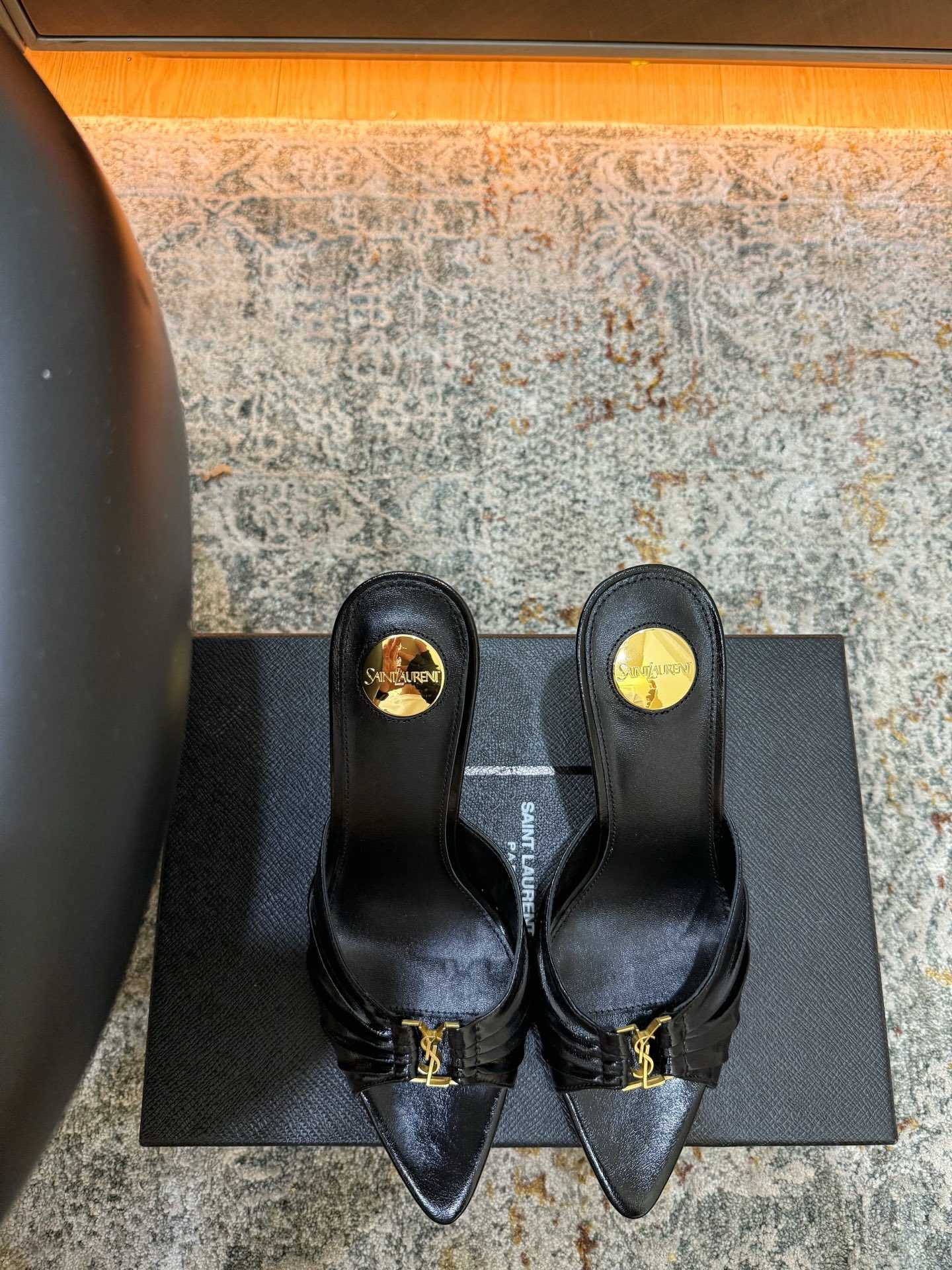 생로랑 BABYLONE 힐 뮬 9.5cm