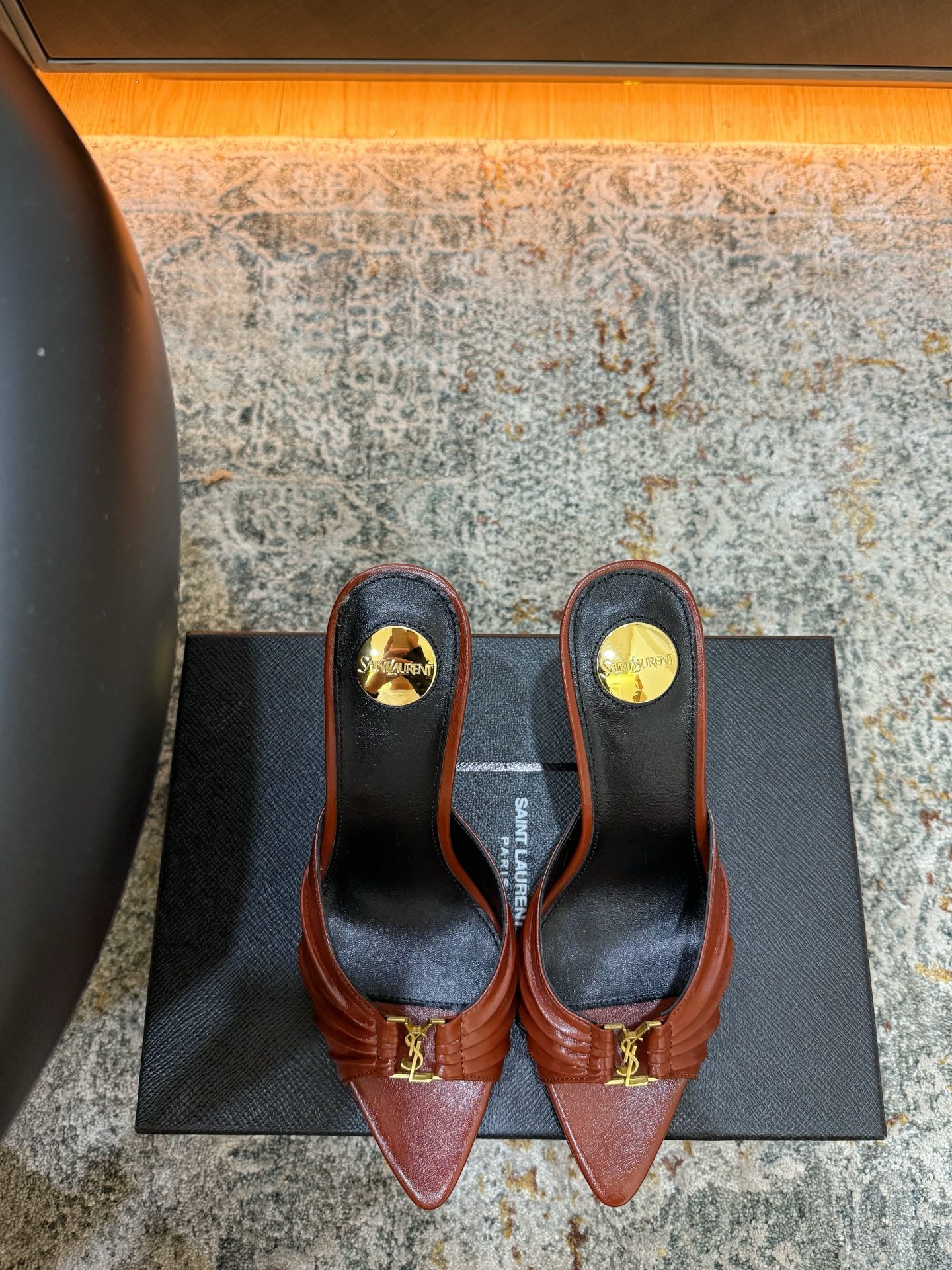 생로랑 BABYLONE 힐 뮬 9.5cm
